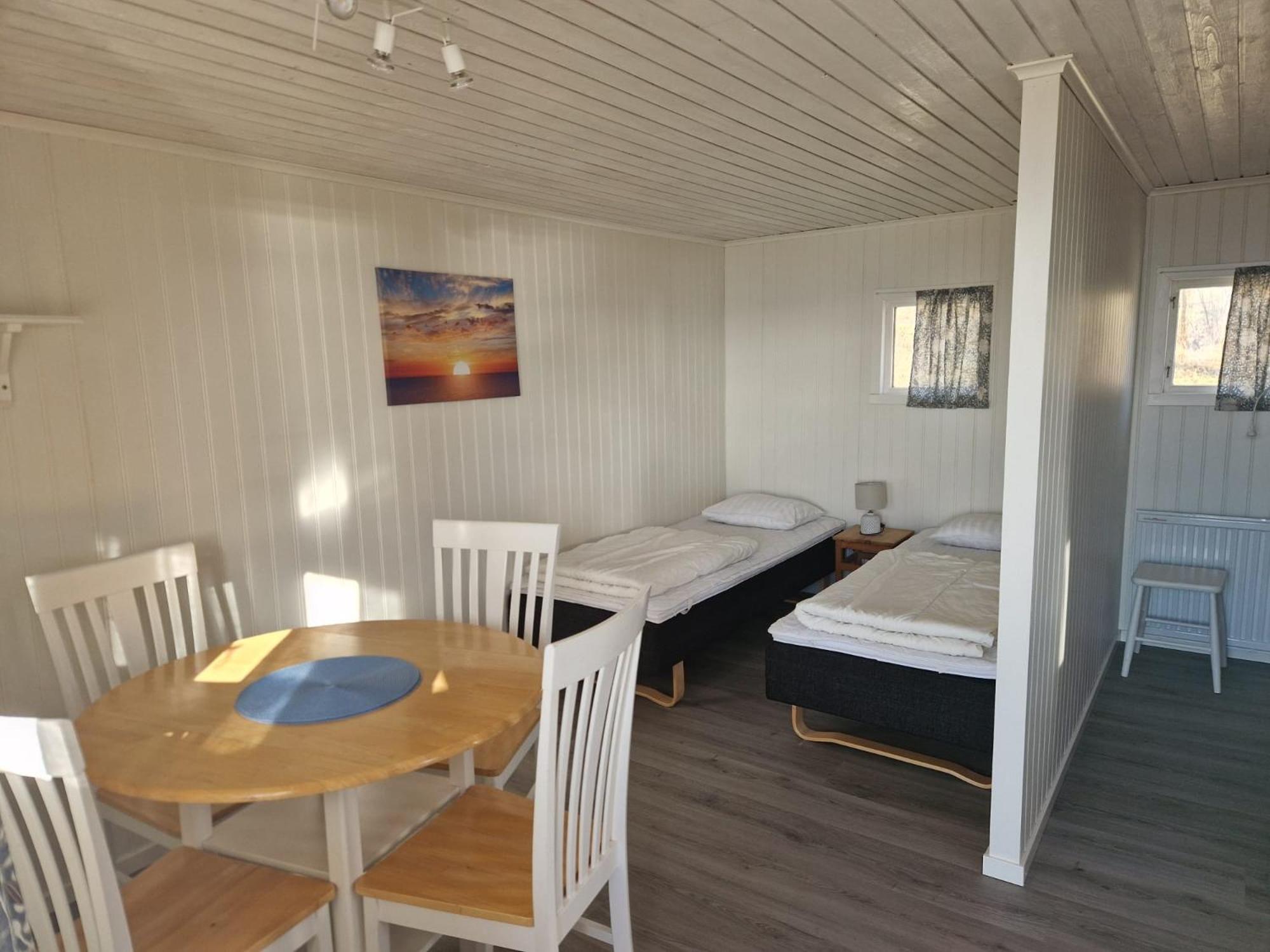 Askeviks Camping & Stugor Sjötorp 外观 照片